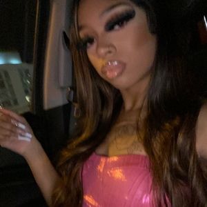 Meet your Posher, Anyah